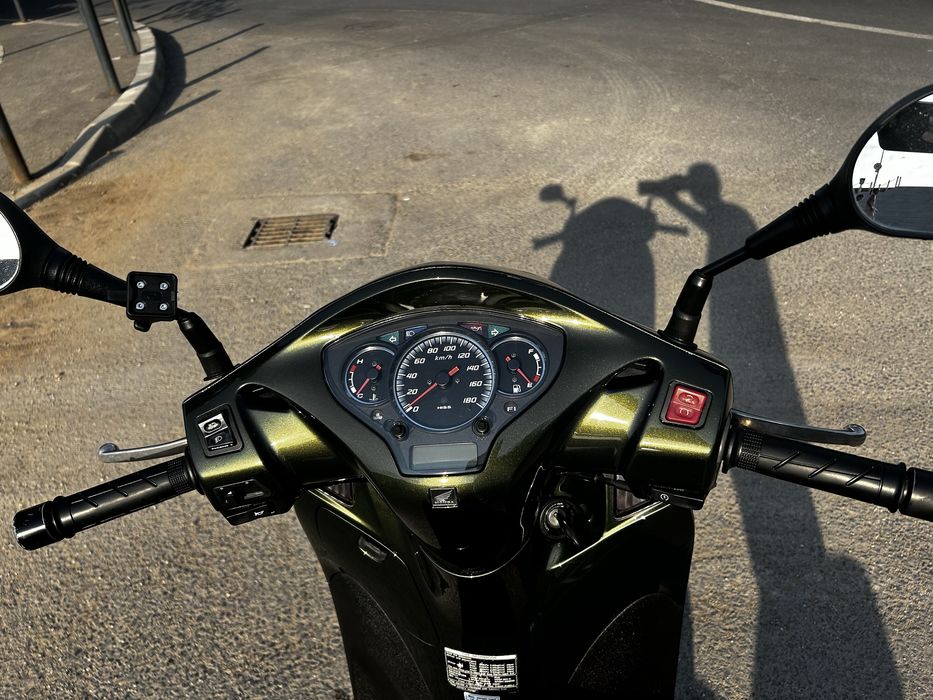Scuter Honda SH300i 2007, Transmisie Malossi, Toba Akrapovic