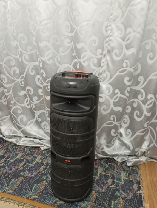 Срочно продам Bluetooth колонка