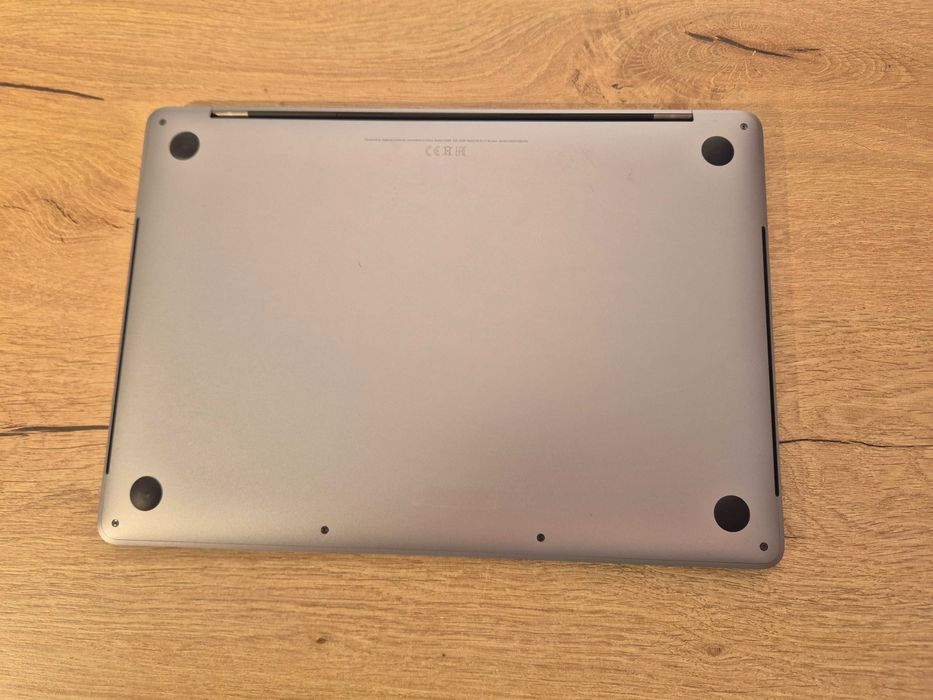 Macbook Pro 2018 13" i5 8GB Ram | Factura & Garantie | Buy-Back |