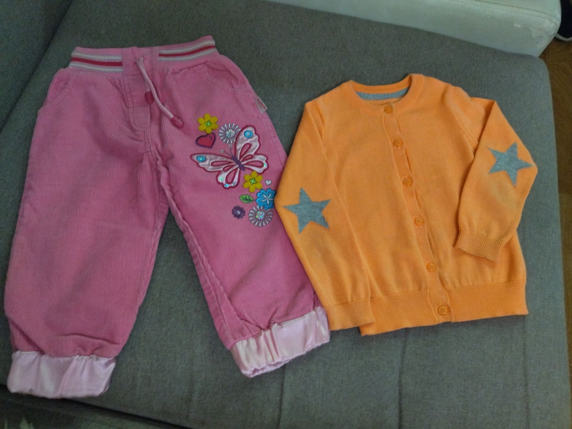 На девочку от 1 - 3 лет
