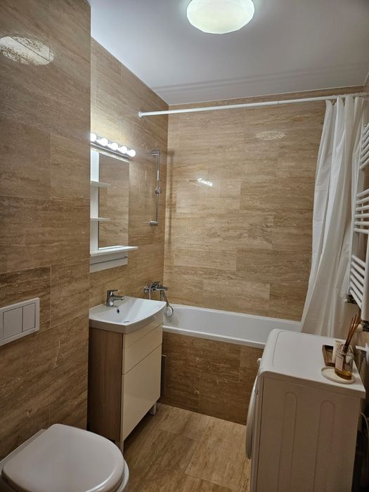Inchiriez apartament 2 camere Complex Evergreen Tatarasi