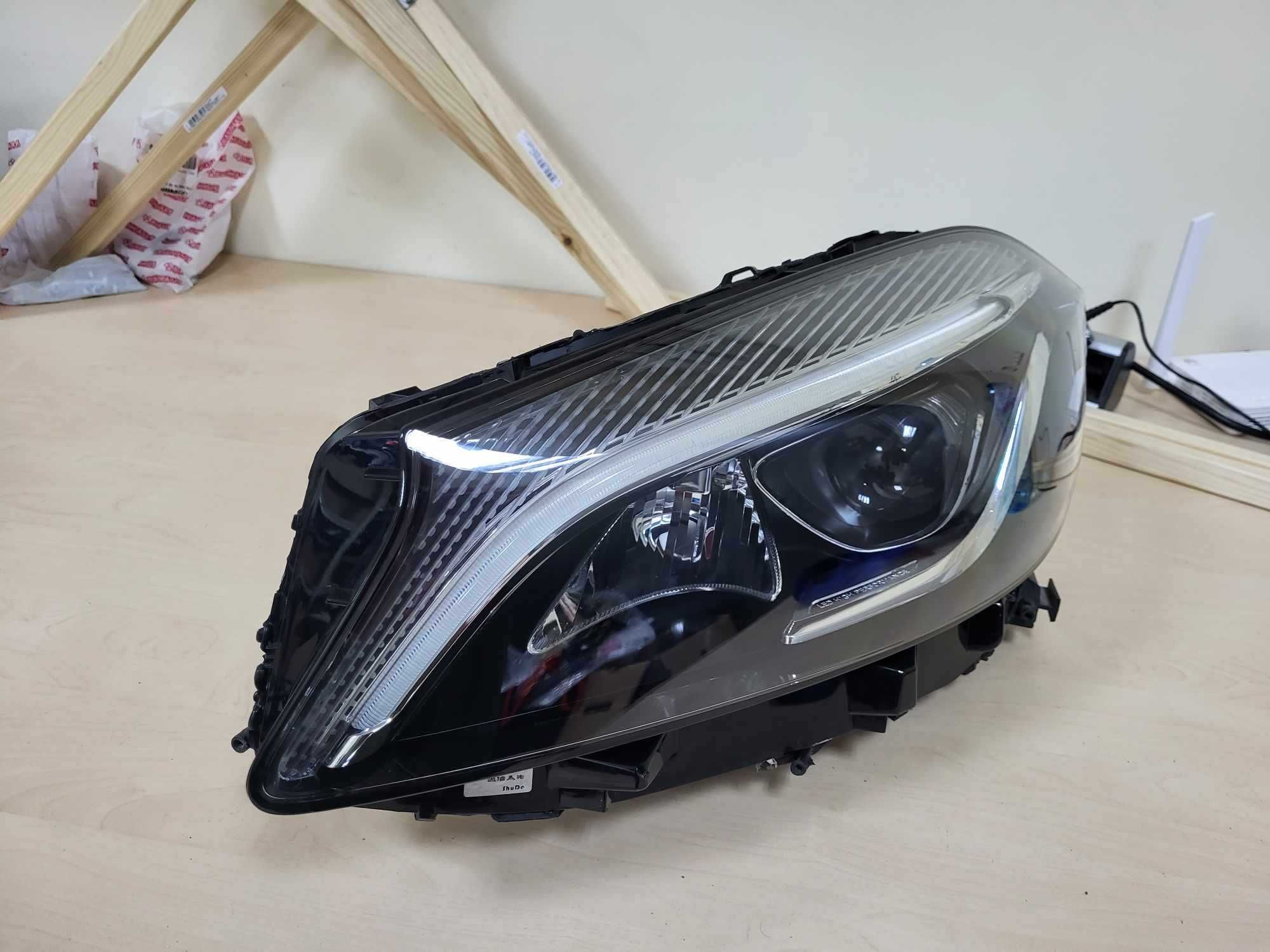 Ляв фар фарове Mercedes W 176 A класа FULL LED lqv far farove мерцедес