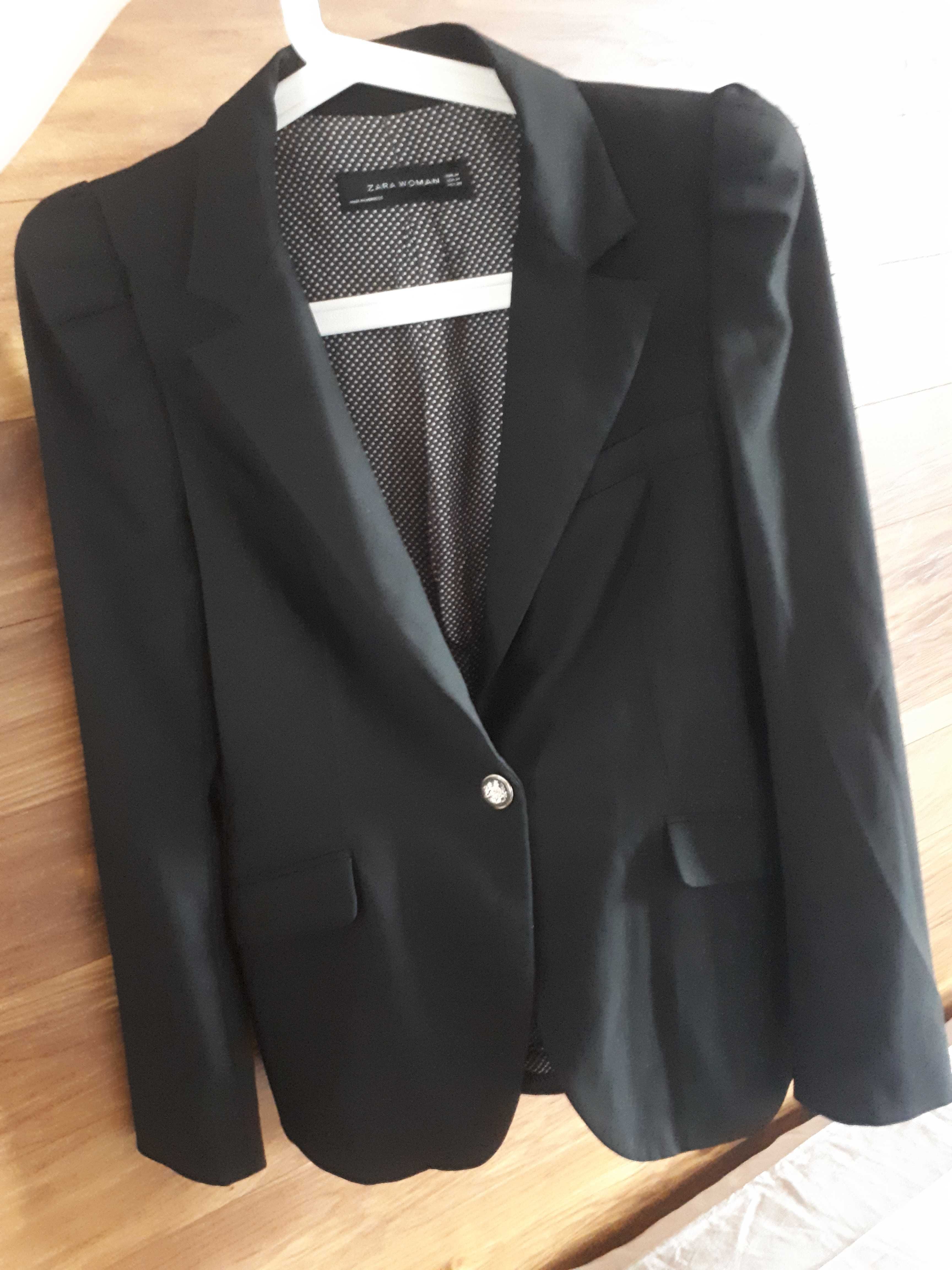 Вталено сако Zara, размер М