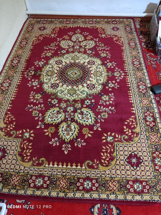 Ковер 1.5 на 2 . Шерсть.