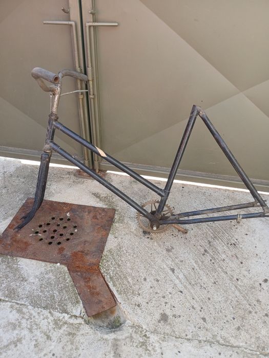 Bicicletă veche Tohan