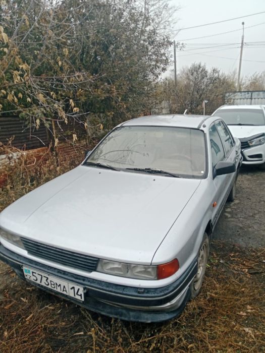 Продам машину Митсубиси.
