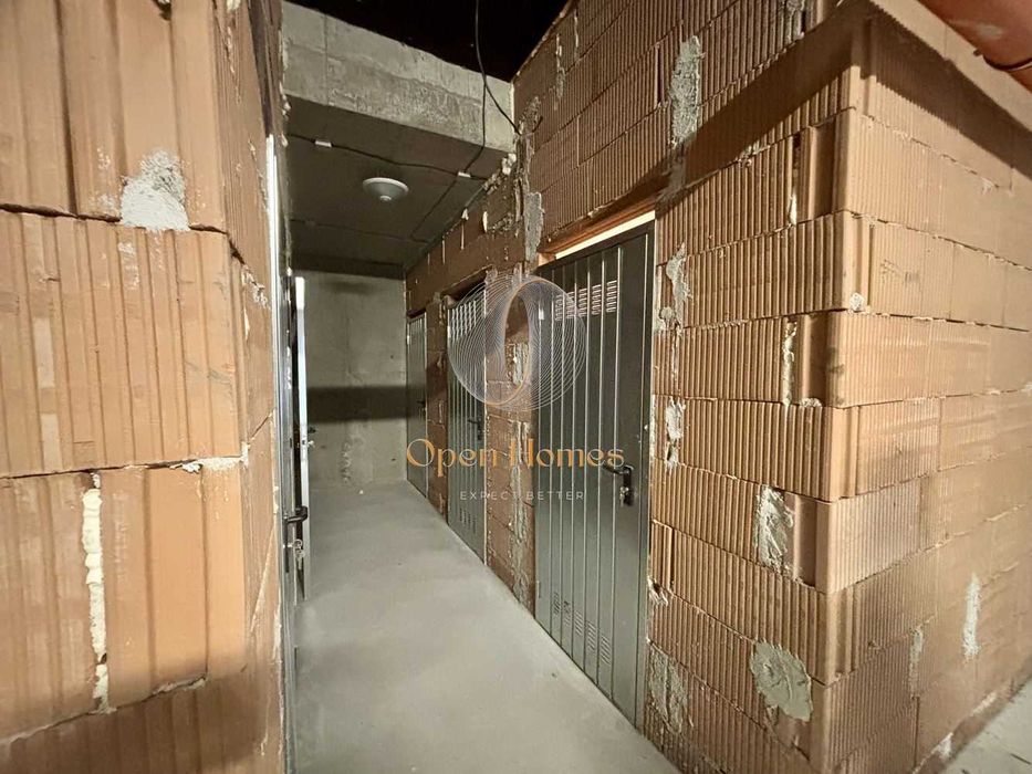 Продава се Тристаен апартамент в София, Манастирски ливади - 80 кв.м за 2249 €/кв.м - Снимка #14