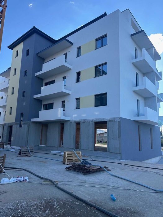 Apartament 2 camere - et.2 - loc parcare - lift - Calea Surii Mari