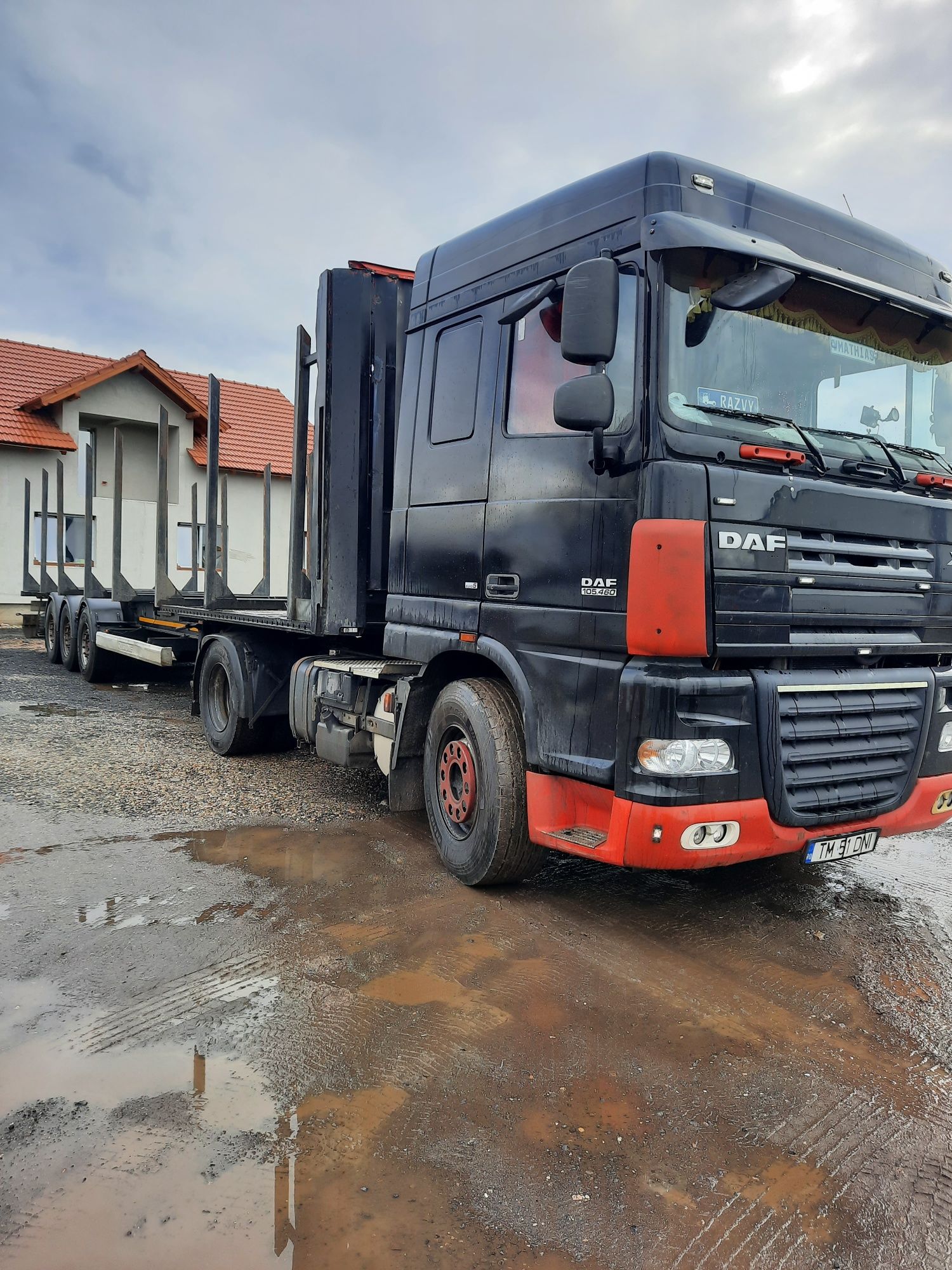 Vând cap tractor Daf xf 105 460 e 5 +semiremorca krone transport lemn