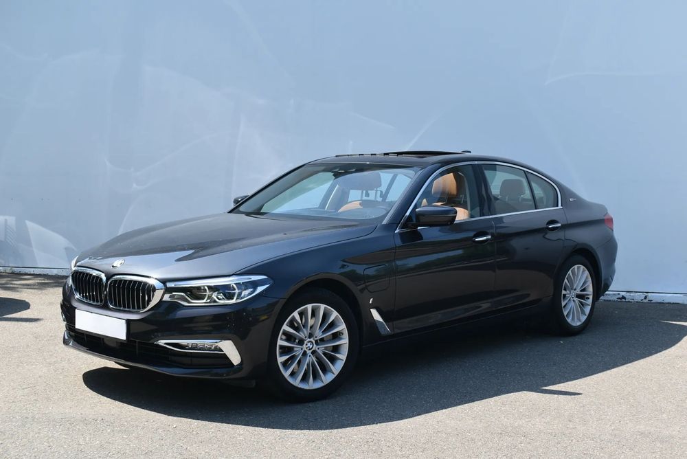 BMW Seria 5 BMW 530e