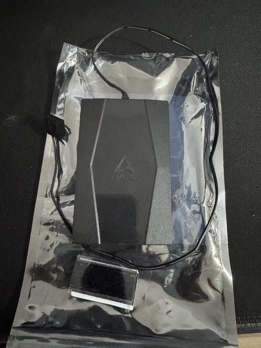 Fan hub Arctic 10 ventilatoare