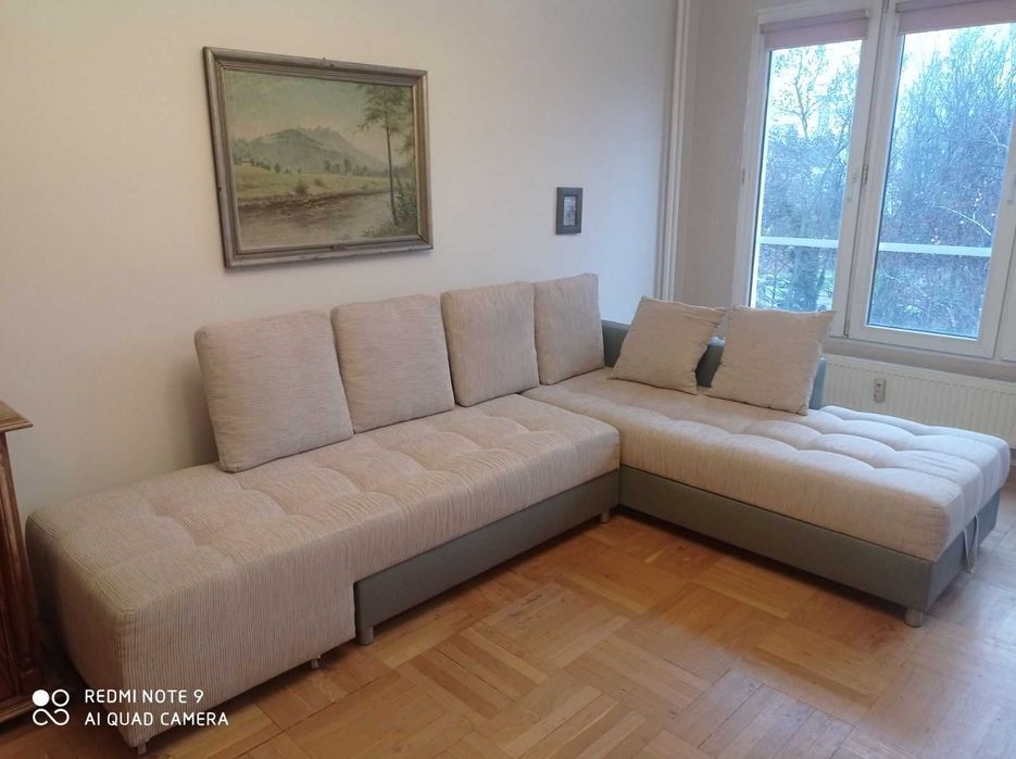 Диван ъглов с размер 200 на 270 см.