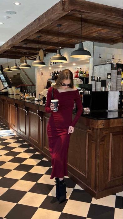 Платье трикотажное