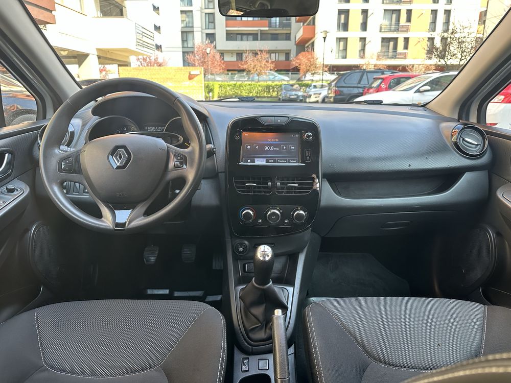 Renault Clio Model 2016 1,5 diesel 90 cp Navi Climatronic
