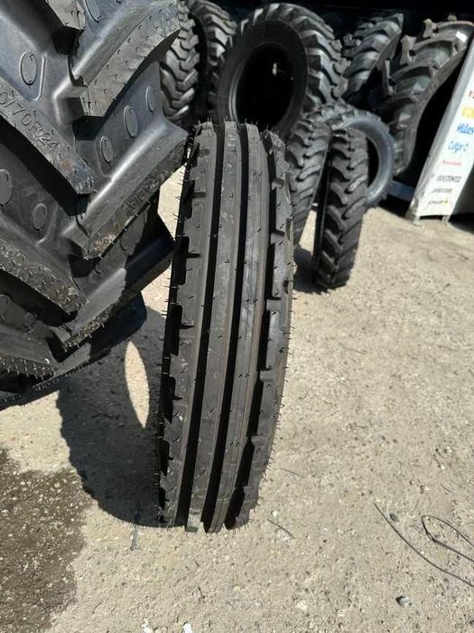 Anvelope noi de directie pentru tractor fata cu 8pr groase 6.50-16