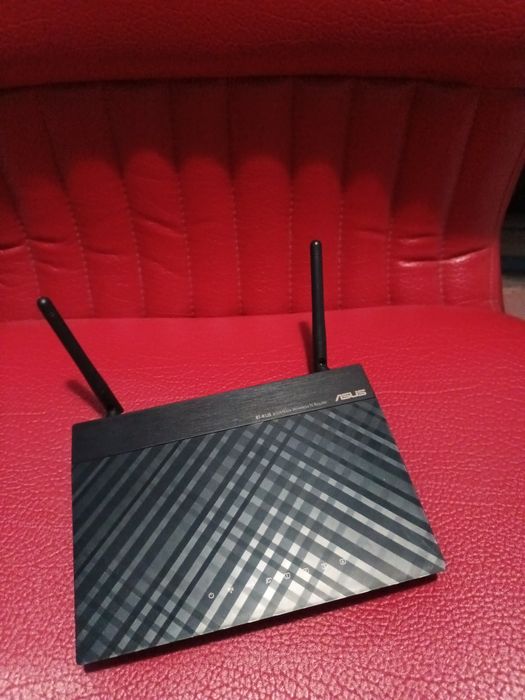 Router Asus RT-N 12 E