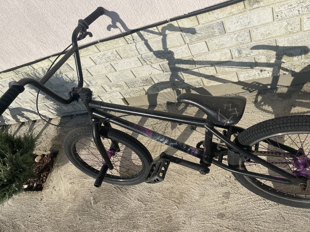 Bmx fristyle cu peguri
