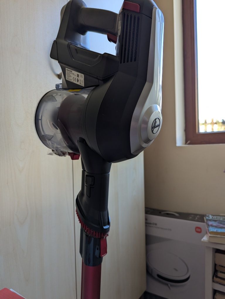 Прахосмукачка Hoover H-Free 100 с батерия