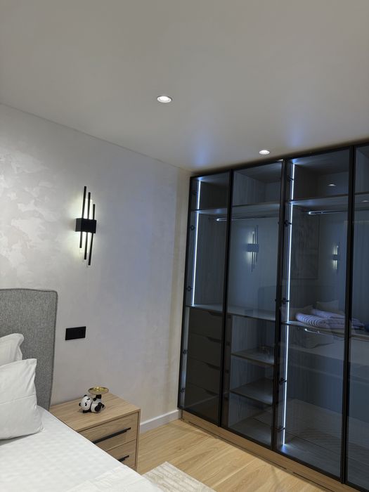 Своя самый центр улица Чехова Ойбек