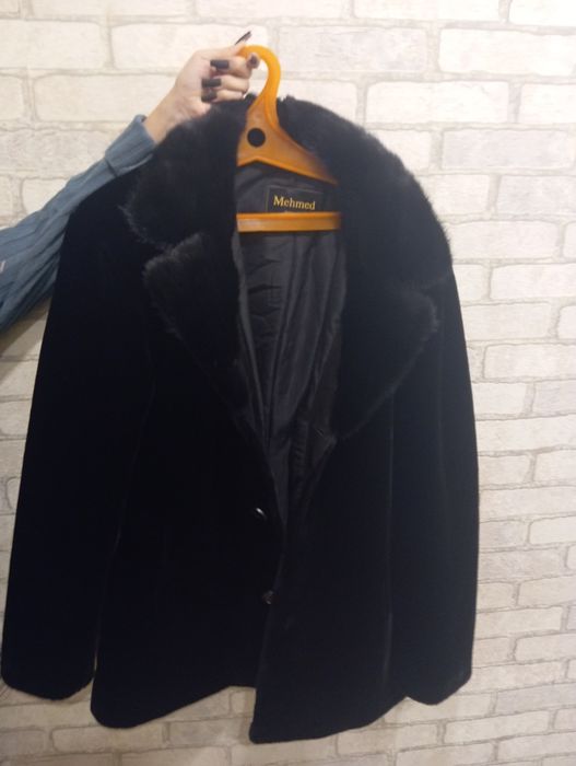 Продам шуба мутон воротник норка 56 размер