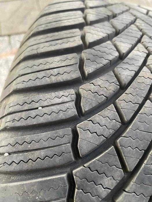 Комплект зимни гуми 205/55 R16 Bridgestone Blizzak LM005