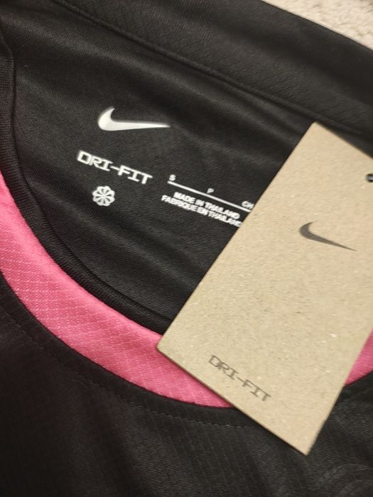 Tricou Nike x PSG mărime s negru ,nou