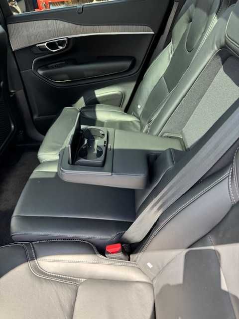 Volvo XC90 гаранция до 2026г Дизел - хибрид! Данъчен кредит - 7 места!