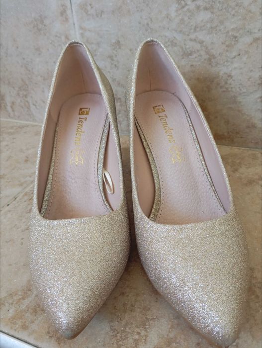 Обувки TENDENZ, 39 номер