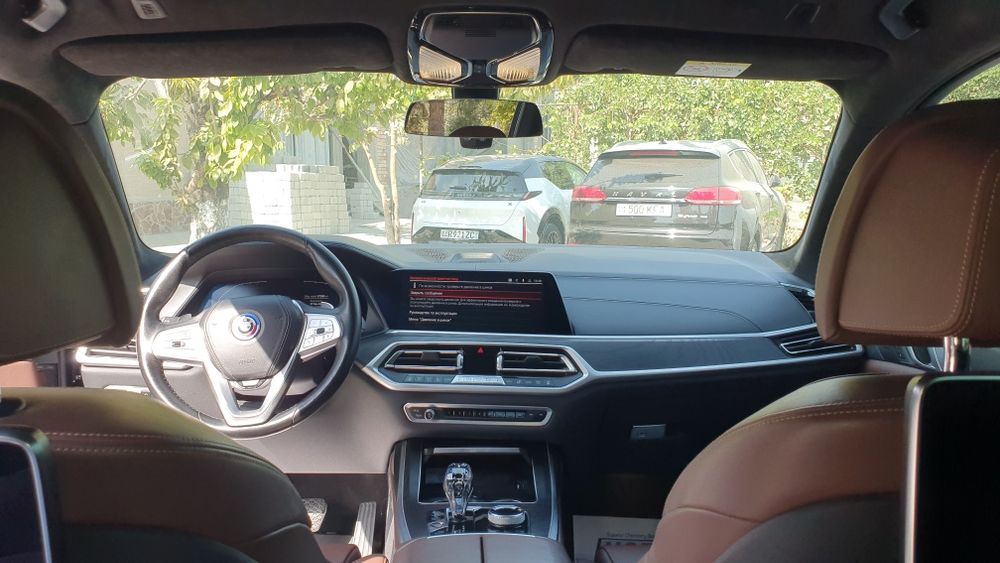 BMW. X7. 50i Indivedual. Yili 2019. Yurgani 97000. Narxi 88800