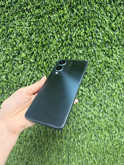 Vivo y 17c, 128gb, без комплектации