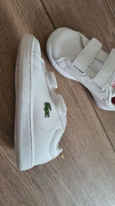Adidasi Lacoste marimea 22