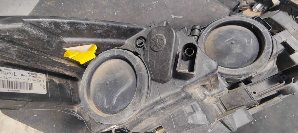 far stanga ford kuga halogen 2014