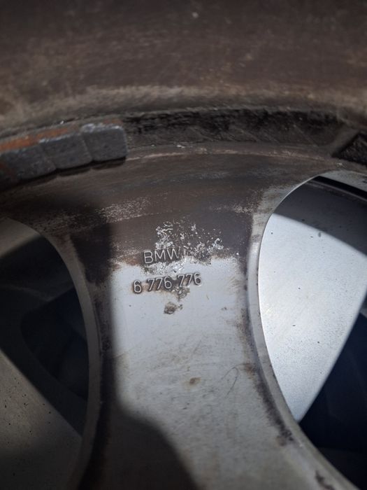 Гуми с джанти от БМВ е 60