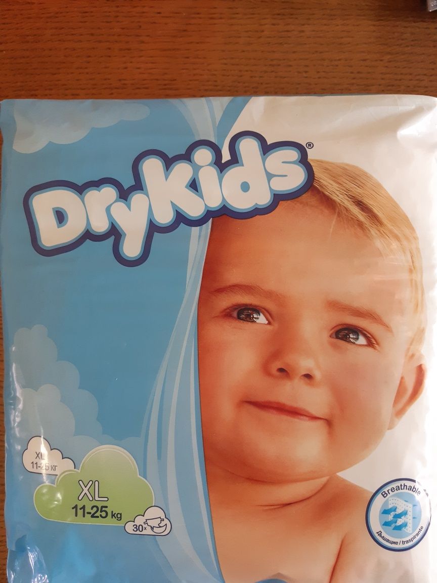 Продам детские памперсы DryKids 5(подгузники)XL