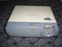 Videoproiector Mitsubishi