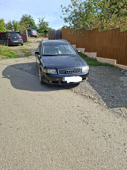 Vând Audi a4 b6 in stare bună de funcționare.