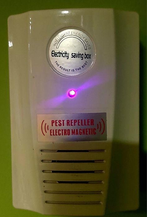 2 броя магнитни репеленти 2в1