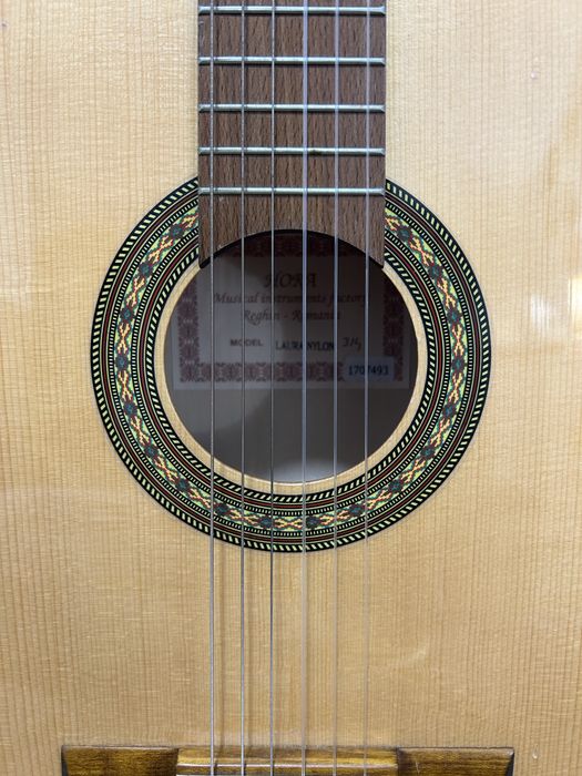 Chitara Hora Reghin Laura 3/4