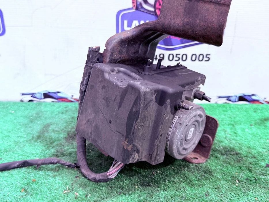 POMPĂ ABS PEUGEOT 208 2015 1.0 BENZINA / BERLINA 3 USI COD OEM 9813805280 2012-2019