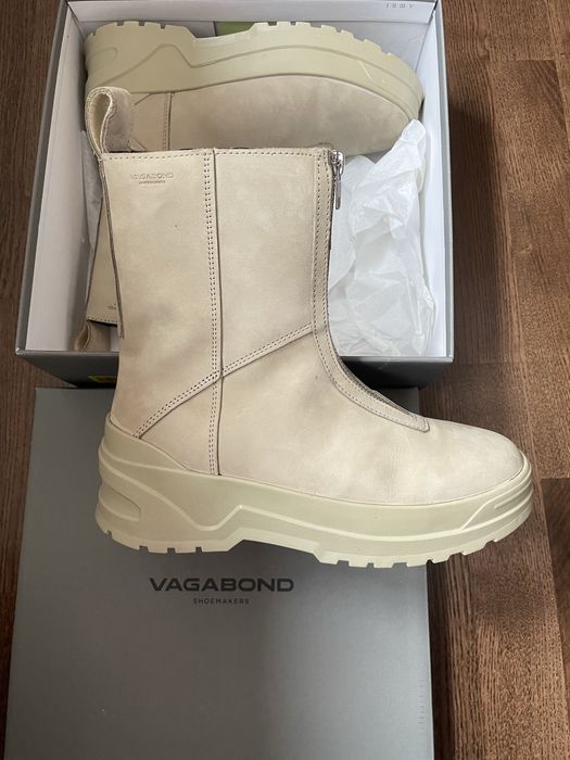 Vagabond бнови боти
