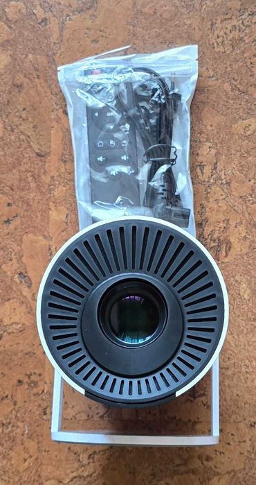 Мини смарт лед проектор