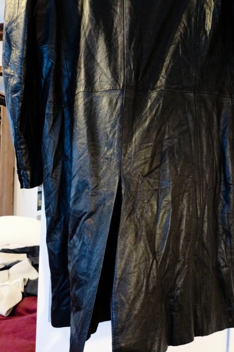 Trenci din piele neagră Scout, căptușeală din lână, stare foarte bună,