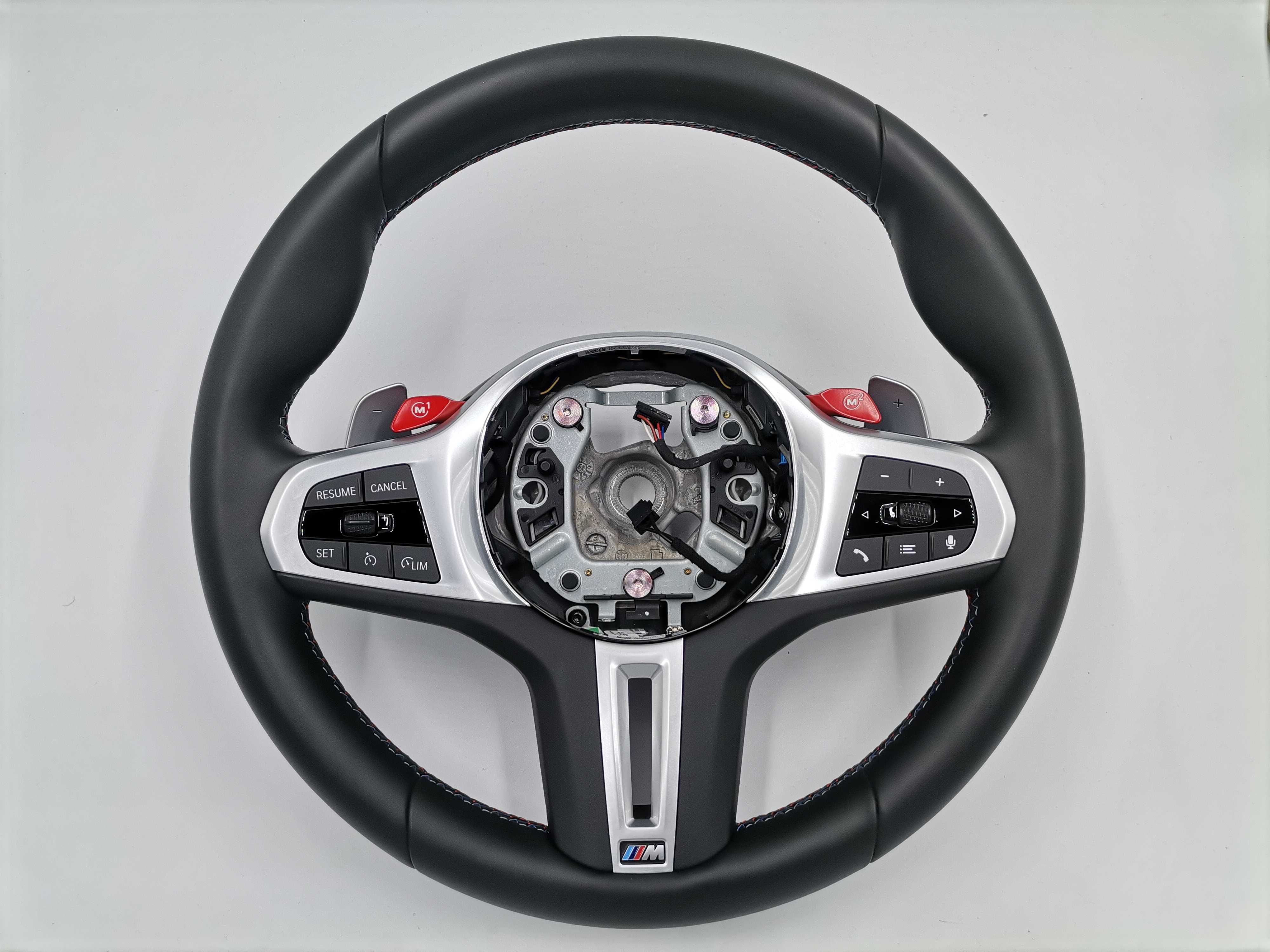 M Sport Черен Спортен Волан BMW X5M X6M M5 F90 M8 F91 F92 F93 F95 F96