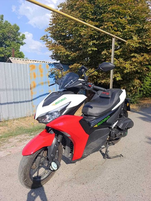 Скутер MIN-MIN 150 куб.