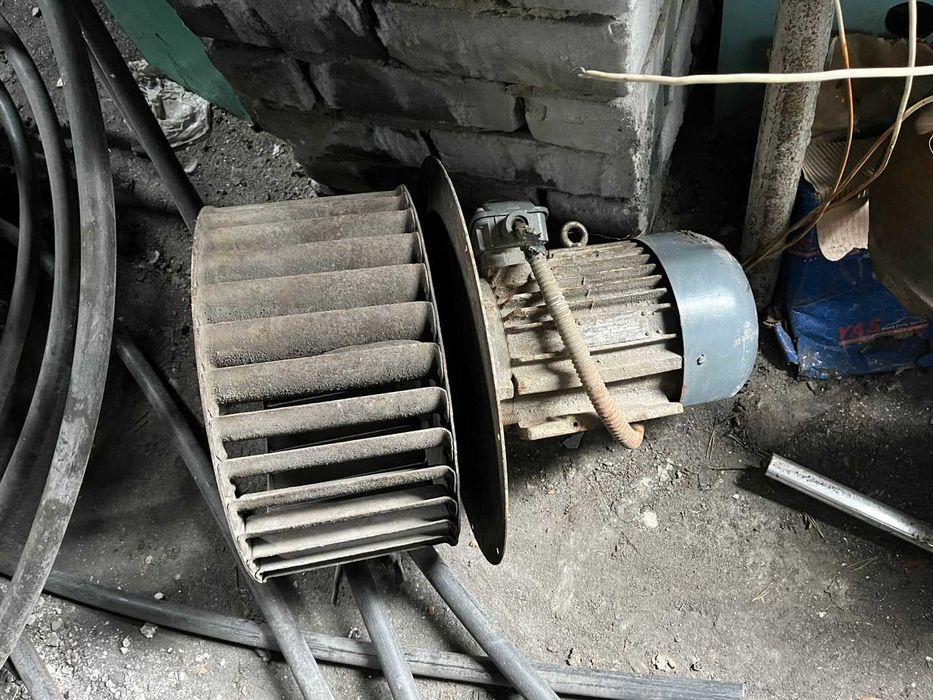 Двигателя Асинхронные мощностью 4 и 4,5кВт