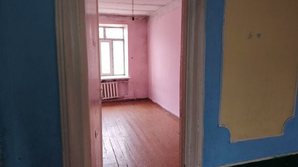 Jizzax shahrida 2 xonali kvartira sotiladi