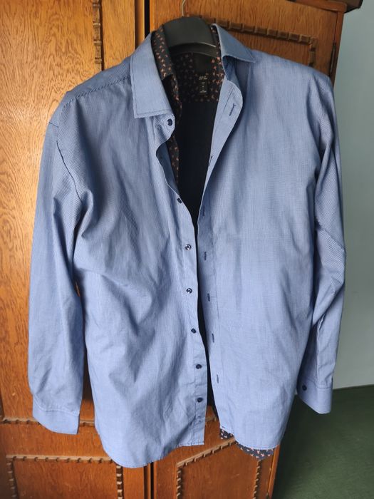 Cămașă bărbați 3 bucăți 50lei toate mărimea L