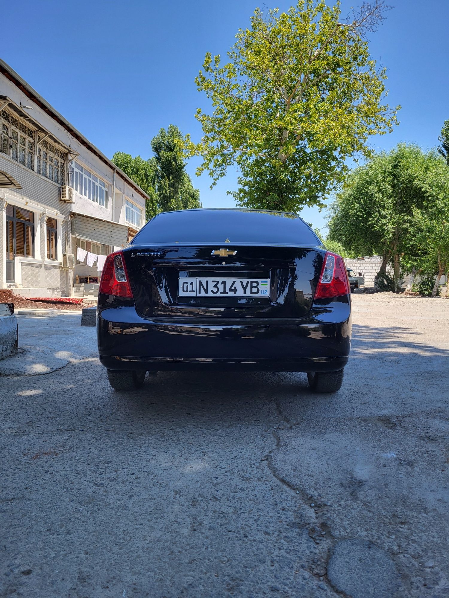 Jentra 2023 benzin
