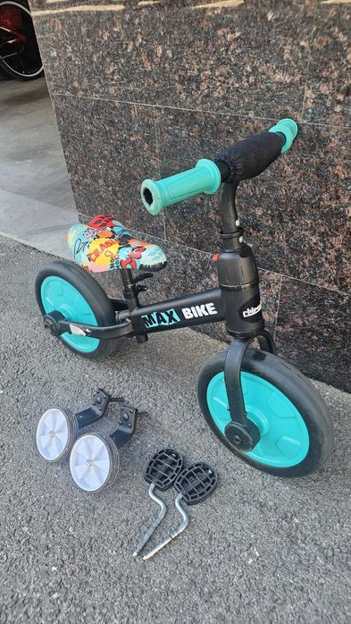 Детско колело и балан