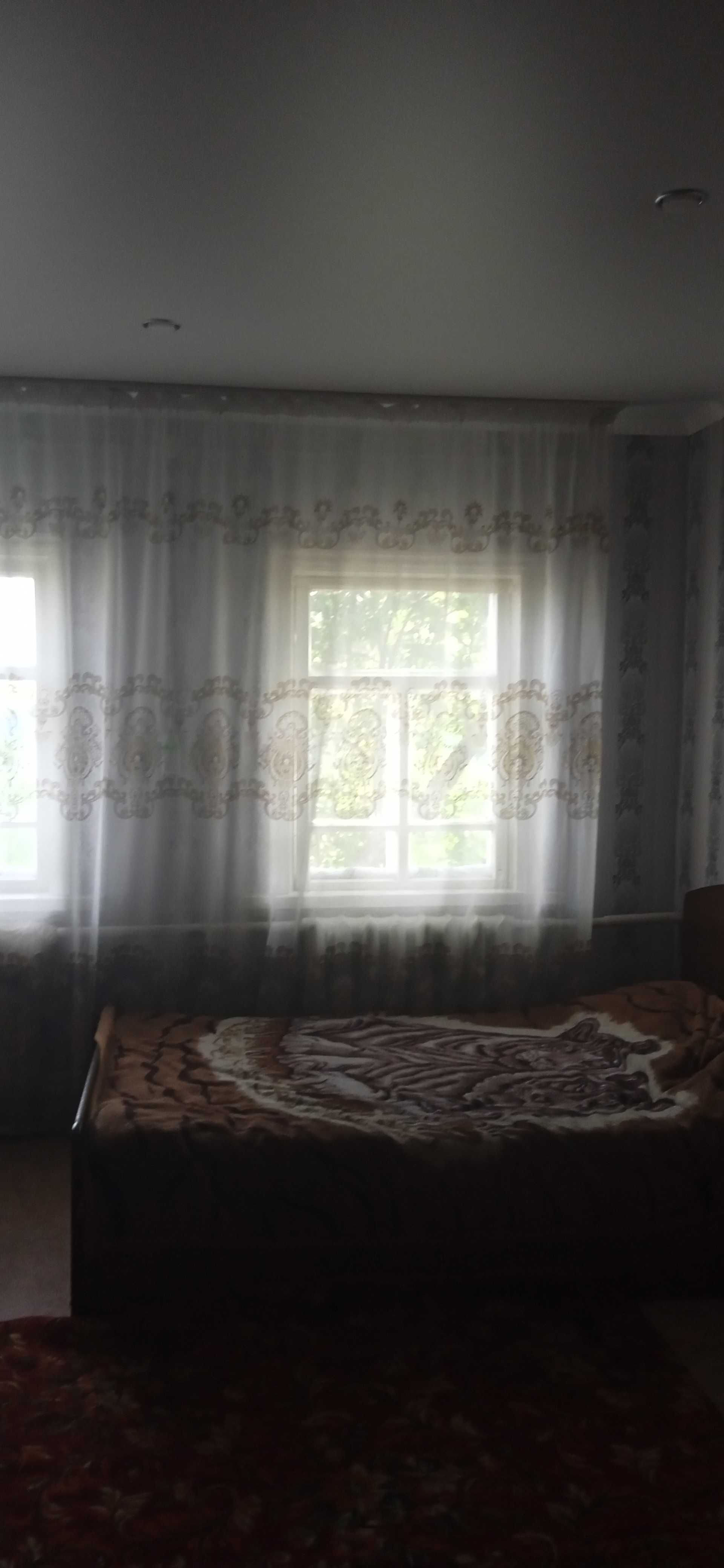 Продам бревенчатый дом в селе Явленка Есильского района . Дом не сдаём